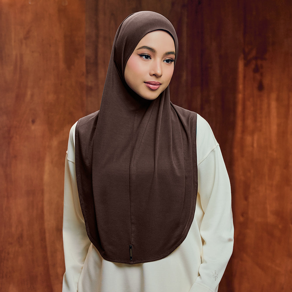 Safaa Basic in Carob