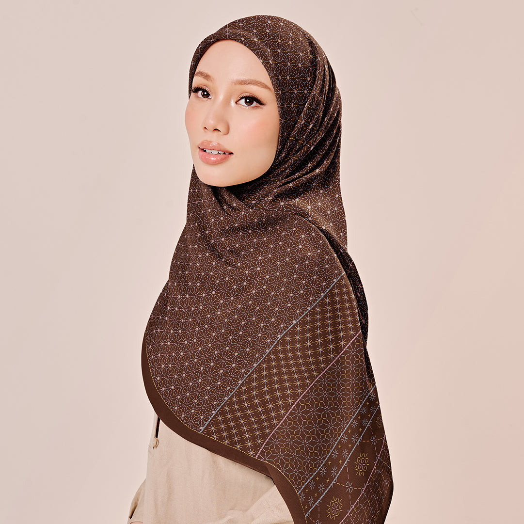 Sashiko in Brown SQ