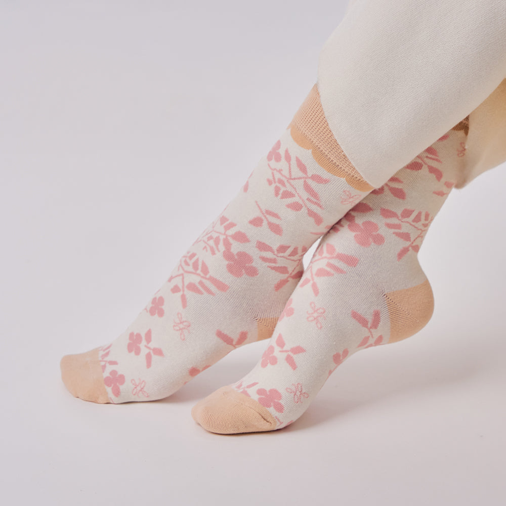 Cream Blush Crew Socks