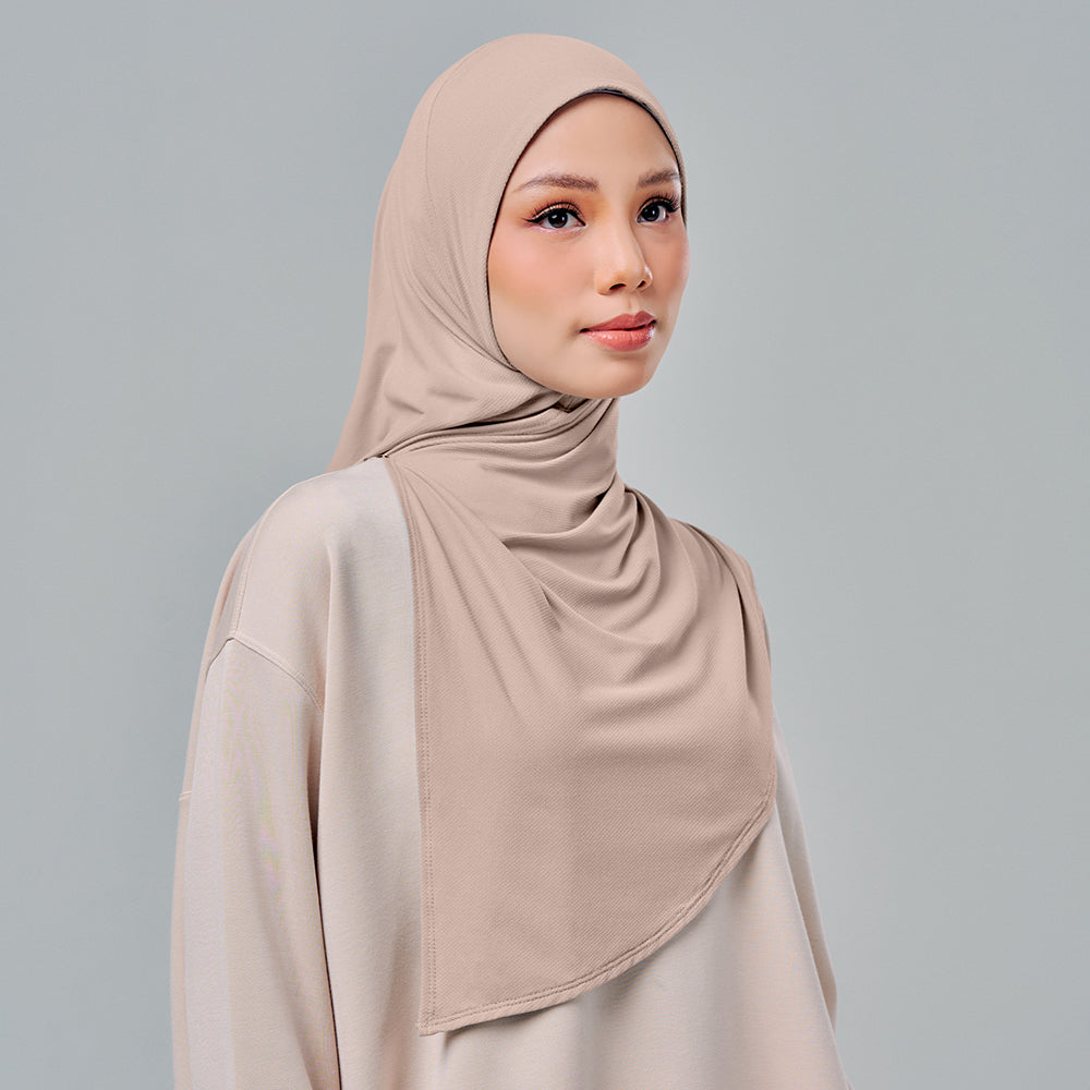 Najwa Sport: Lite in Pitcher