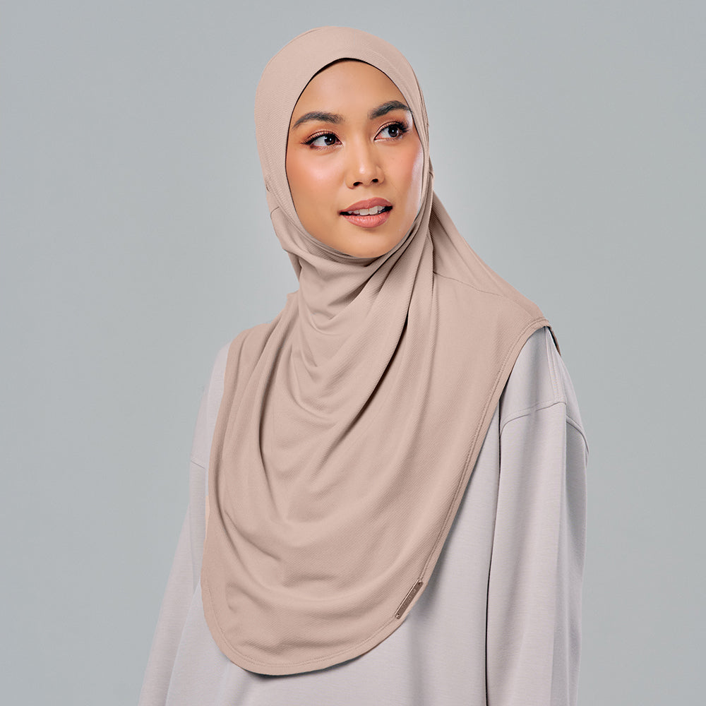 Najwa Sport: Nour in Pitcher