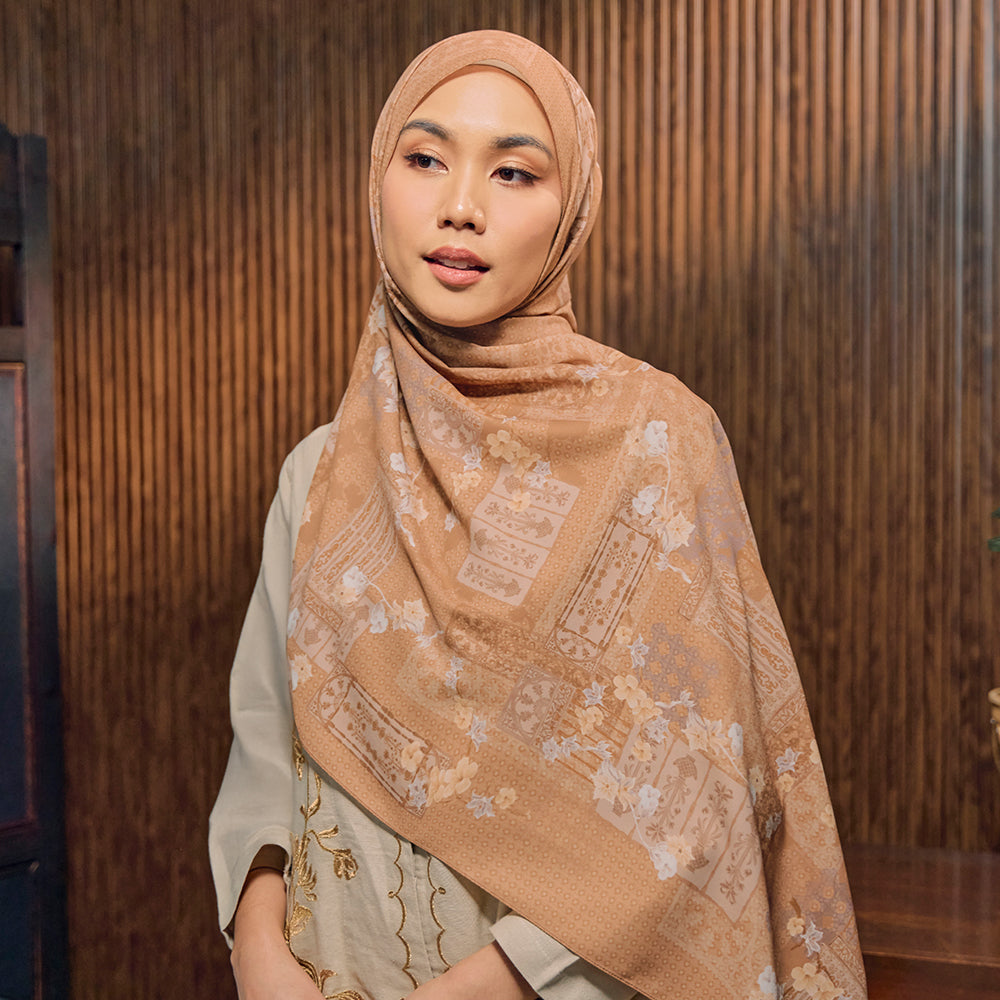 Jendela in Ochre