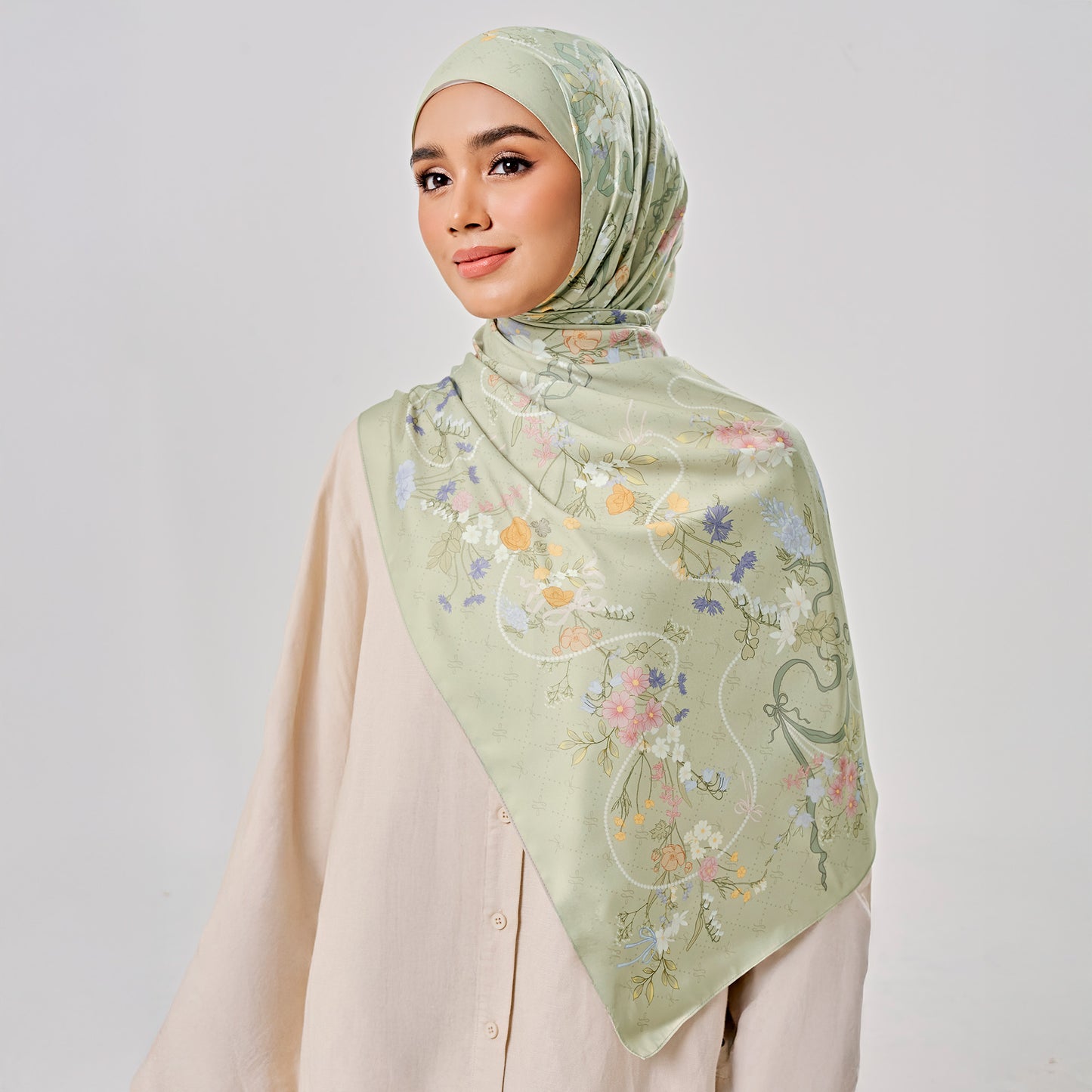 Soiree in Pistachio