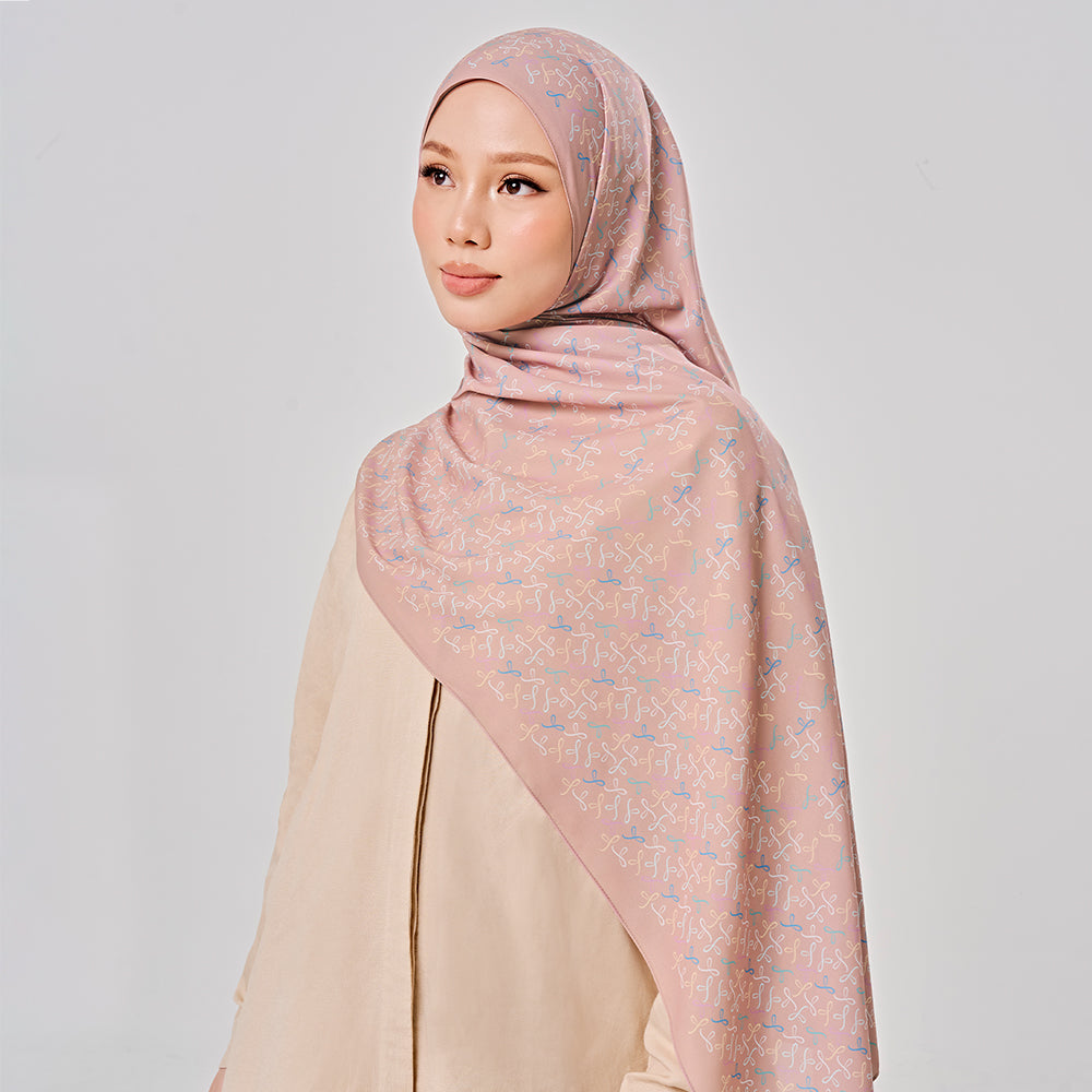 Monogram in Rose