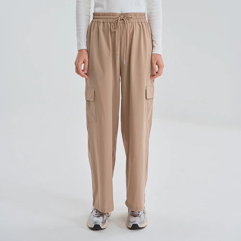 Athleisure Trackpants in Tan