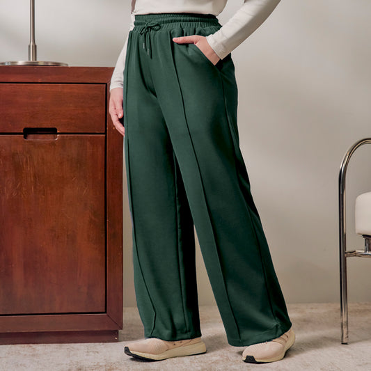Traveleisure Sweatpants in Forest