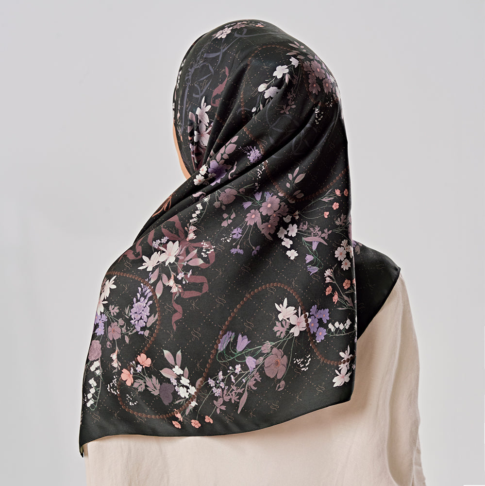 Soiree in Black Currant (SQ)