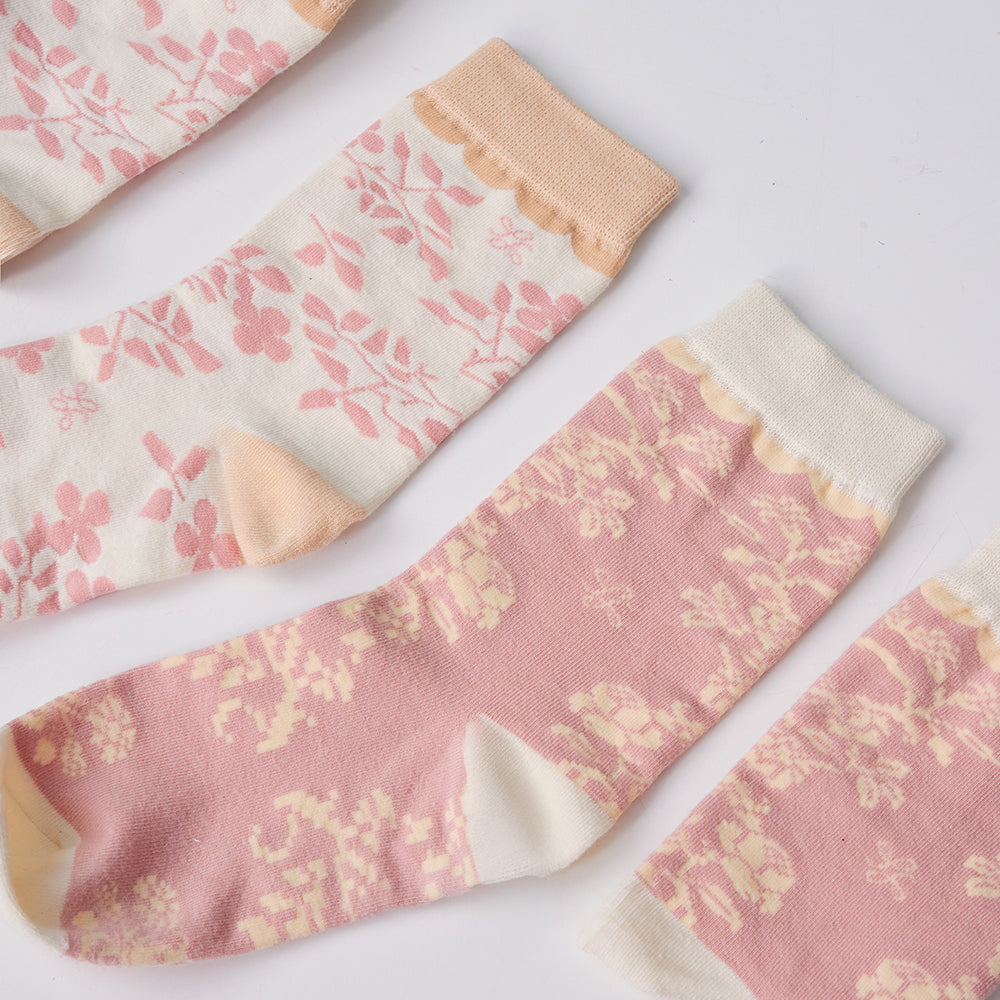 Cream Blush Crew Socks
