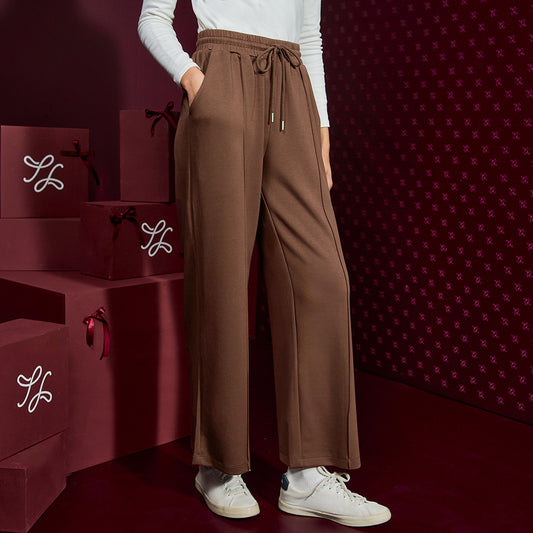 Traveleisure Sweatpants in Clay