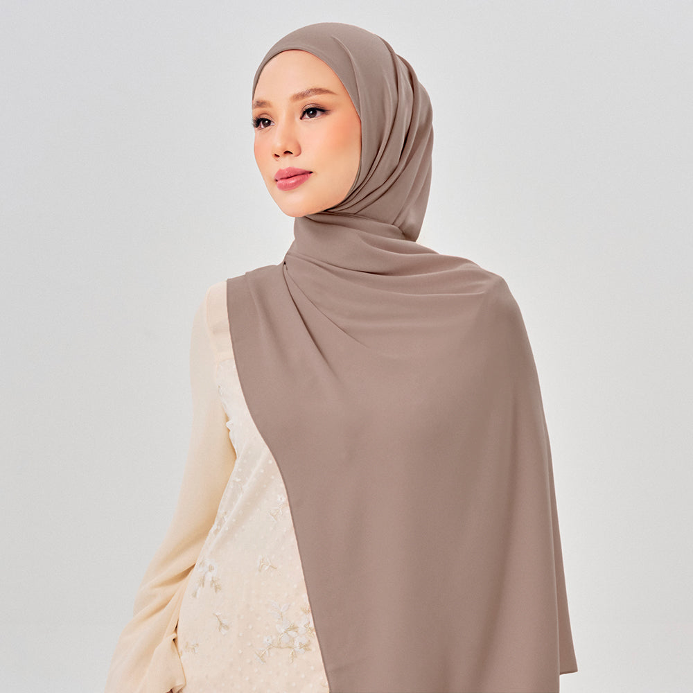 Niya Instant Shawl in Grain