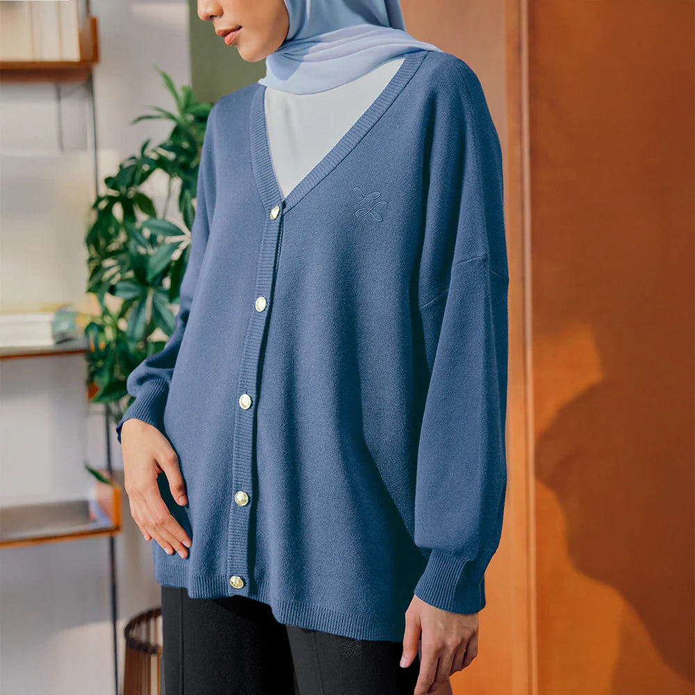 Knitted Cardigan in Denim