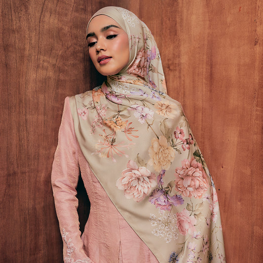 Le Heirloom Light Moss