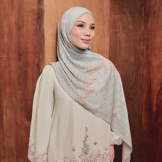 Cross Stitch in Mint