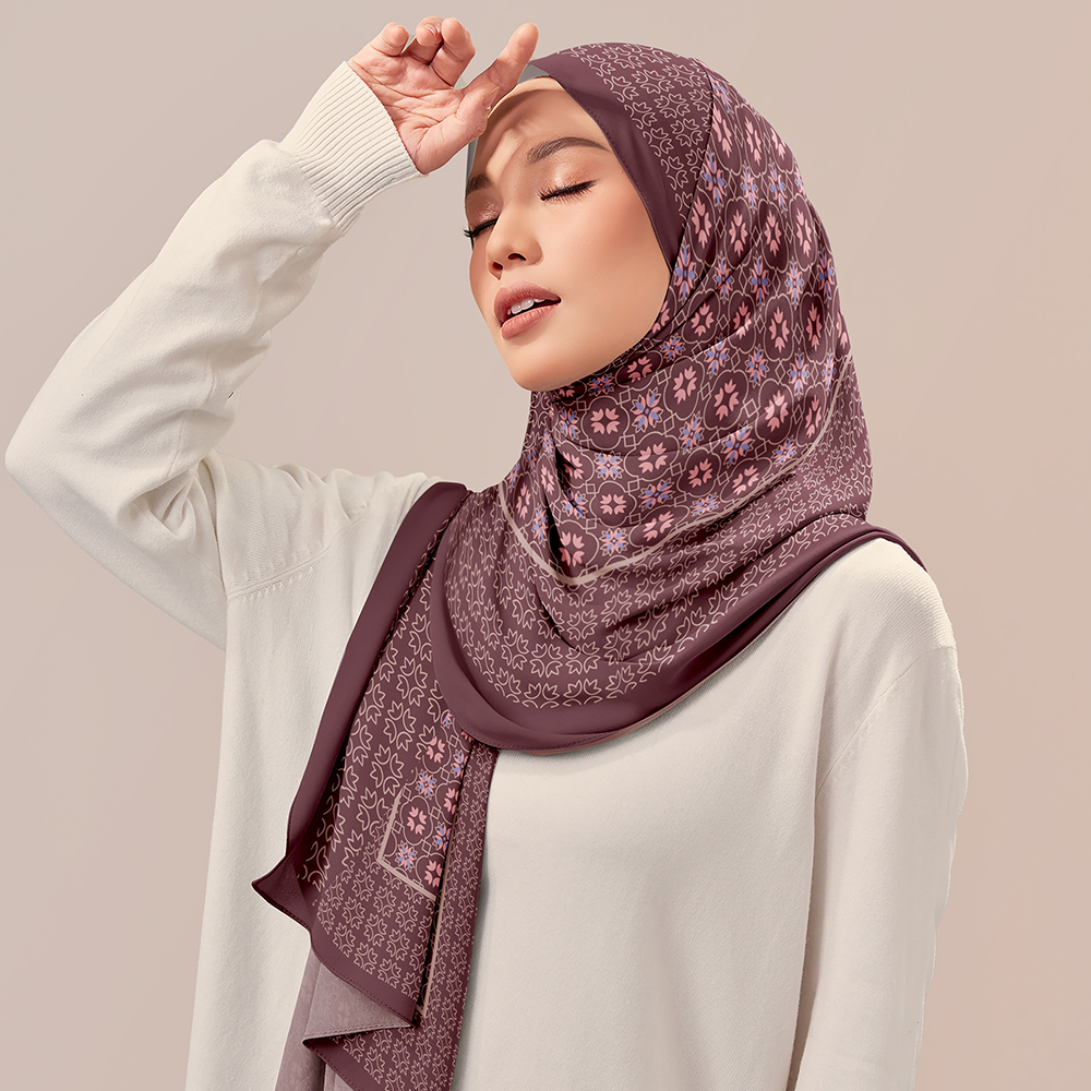 Neu in Plum