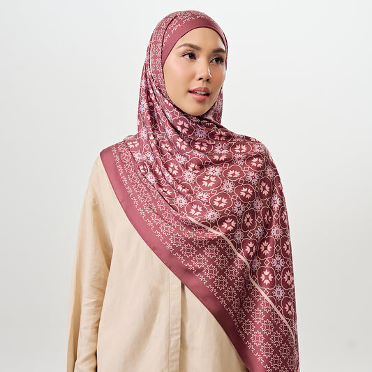 Neu Niya in Plum (instant shawl)