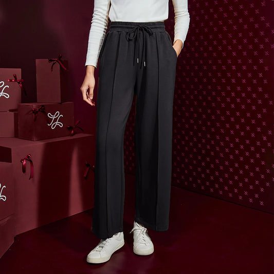 Traveleisure Sweatpants in Black