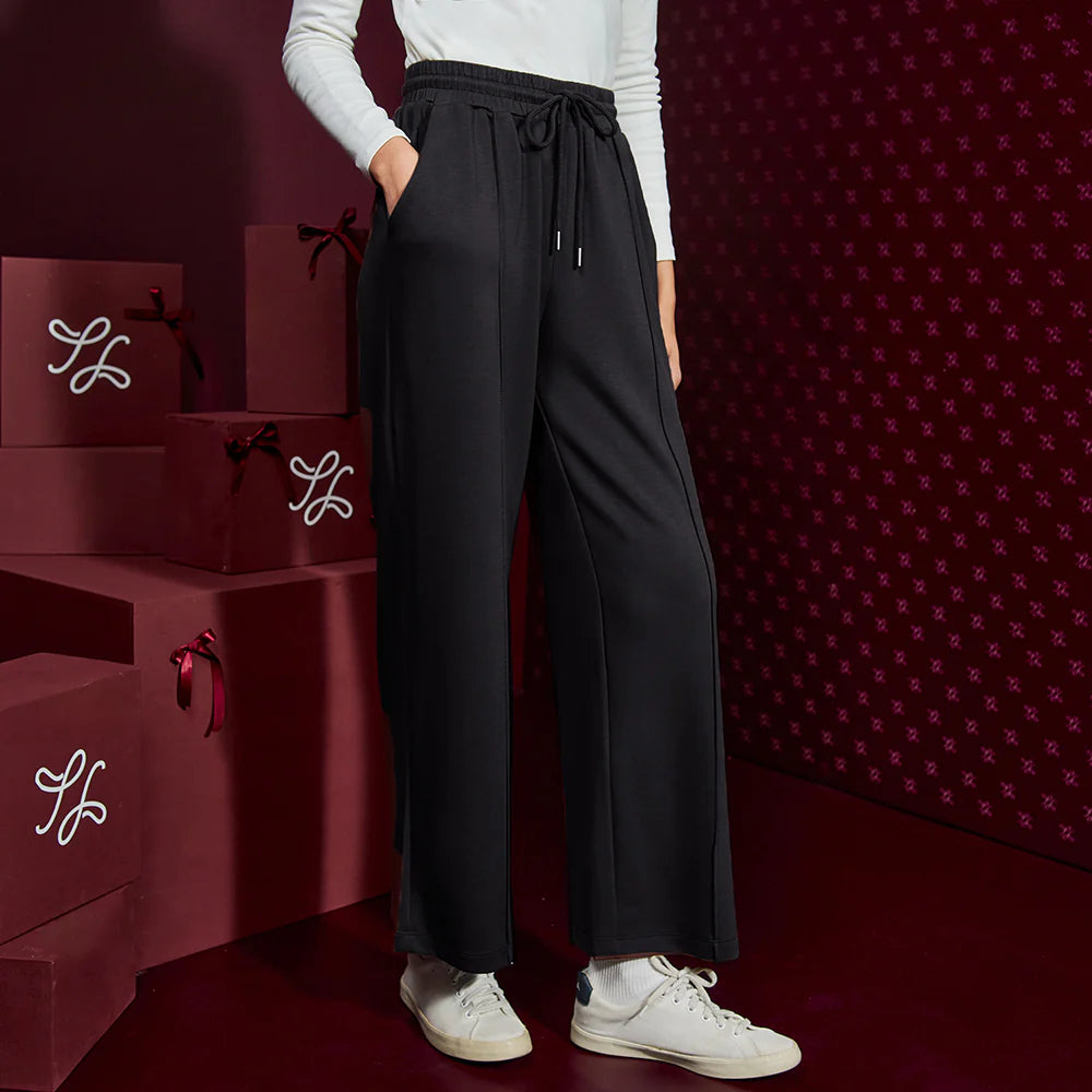 Traveleisure Sweatpants in Black