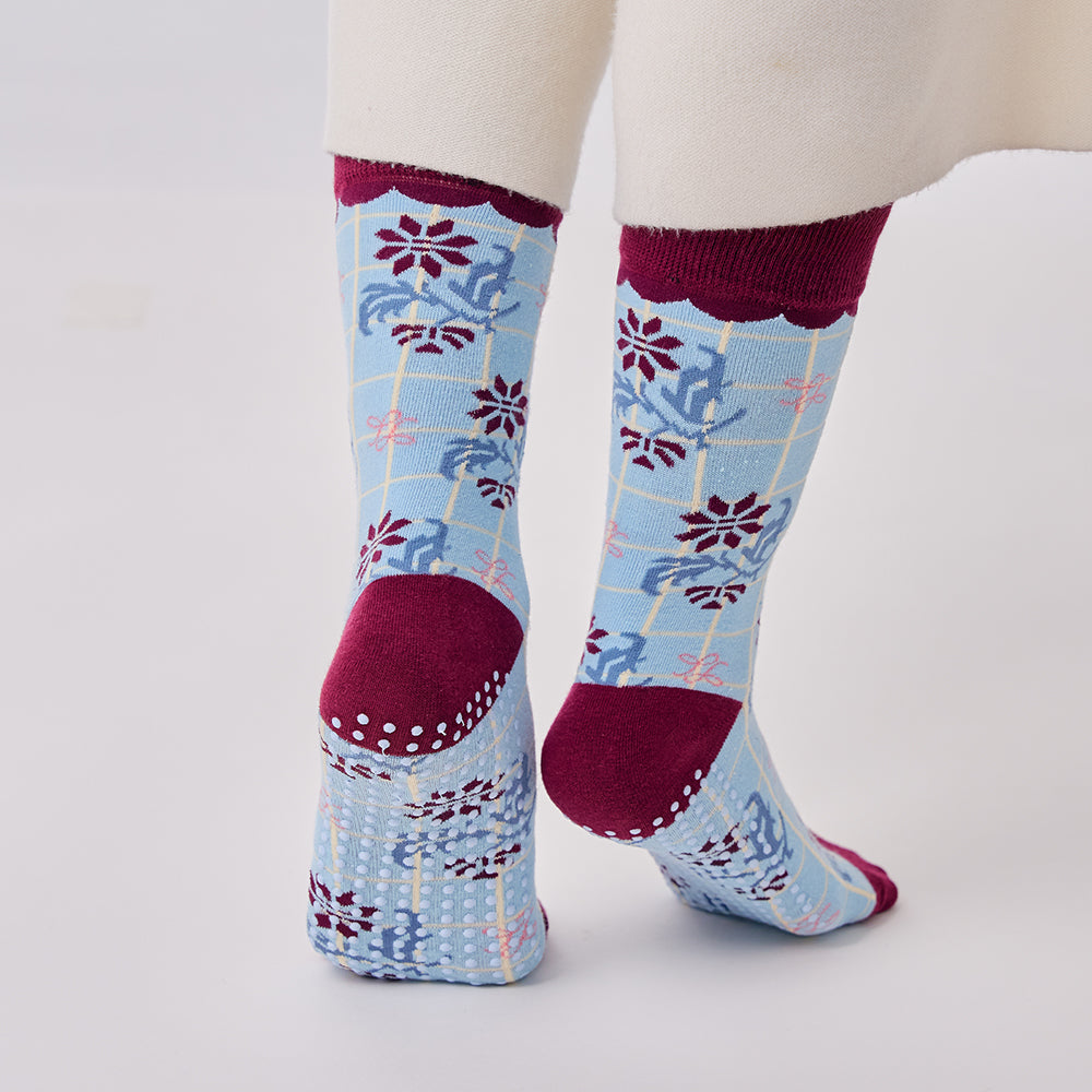Scarlet Sky Grip Socks