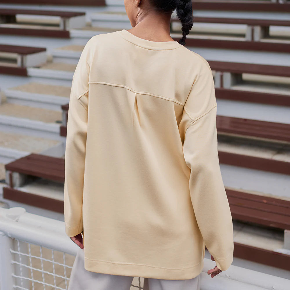 Backpleated Sweatshirt in Cream