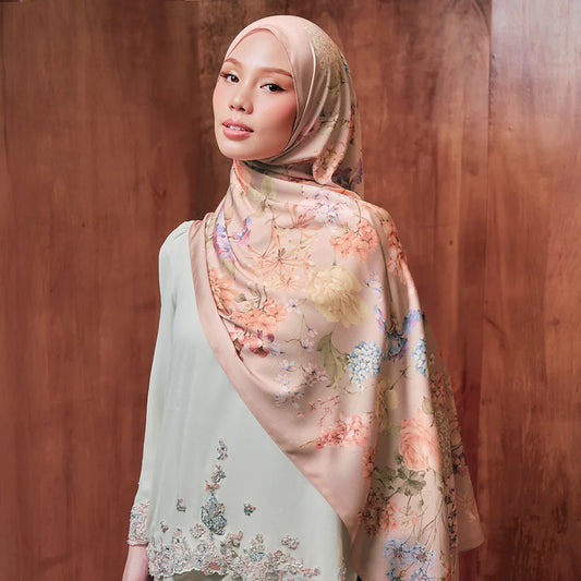 Le Heirloom Nude Tan