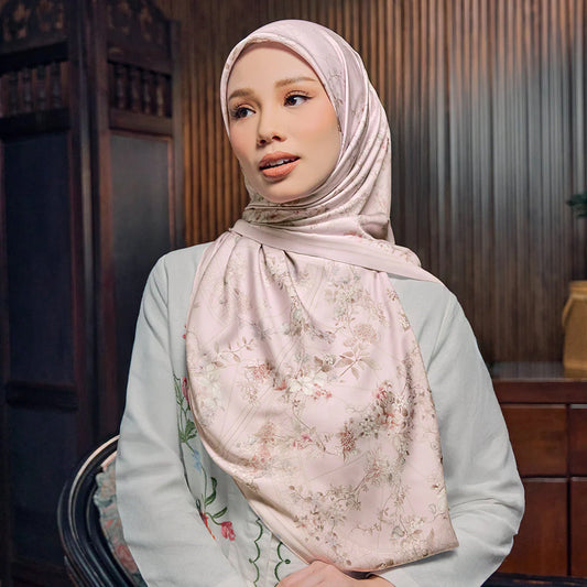 Laman in Rose (SQ)