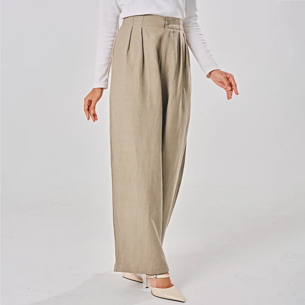 Linen Pants in Khaki
