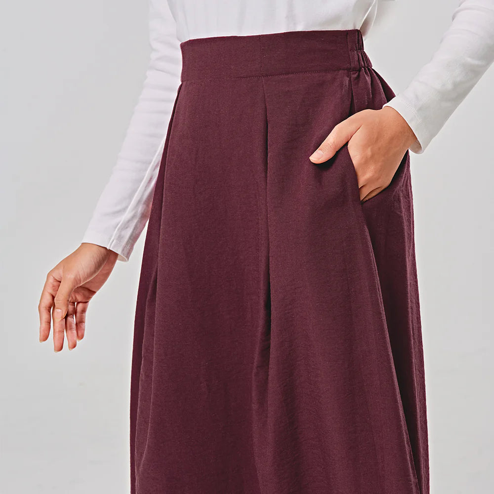 Linen Skirt in Burgundy