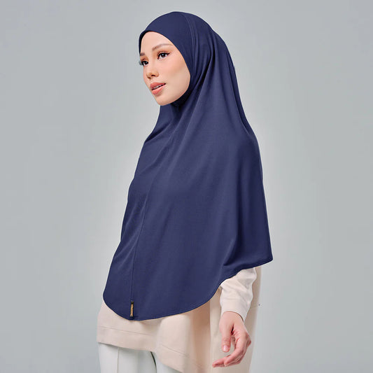 Najwa Sport: Khimar in Dark Blue