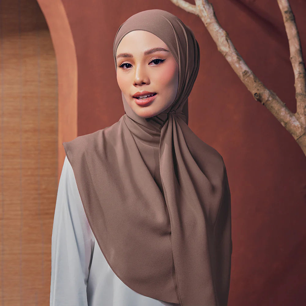 Niya Instant Shawl in Cattail