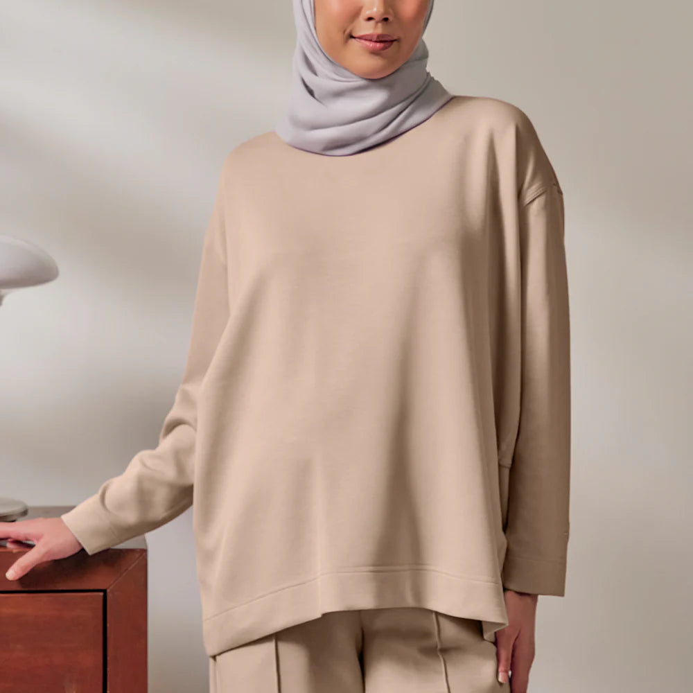 Oversized Sweatshirt in Latte