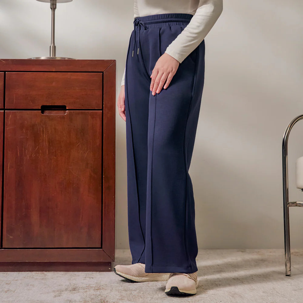 Traveleisure Sweatpants in Blueblack