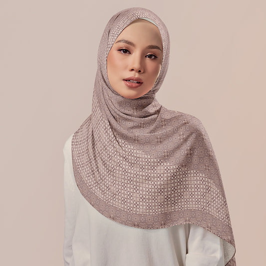 Ikatan Lite in Taupe